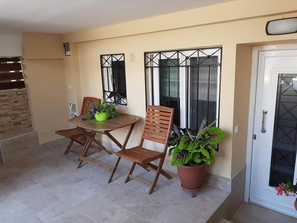 Lefkaditika Luxury Apartment Preveza Ngoại thất bức ảnh